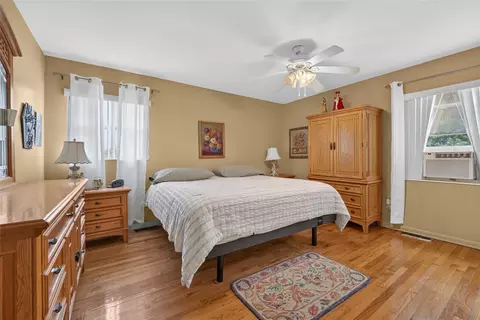 Bedroom - 602 SE 19th St, Ocala, FL 34471 photo 1 of 6