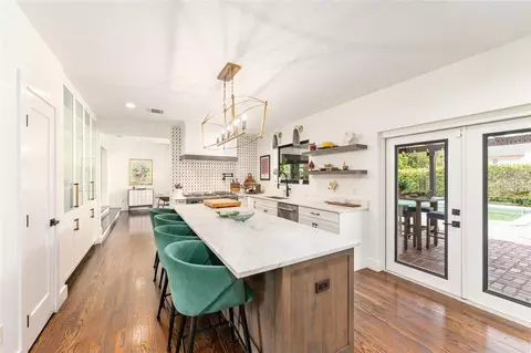 Kitchen - 1237 SE 8th St, Ocala, FL 34471 photo 7 of 8