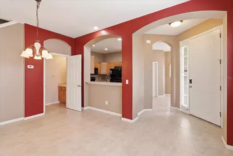 Entry Way - 1668 W Spring Meadow Loop, Lecanto, FL 34461 photo 4 of 9
