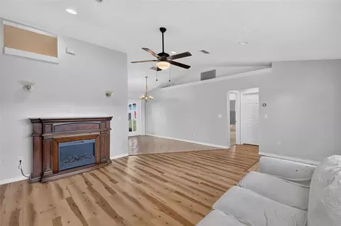 135 Juniper Loop, Ocala, FL 34480 photo 12