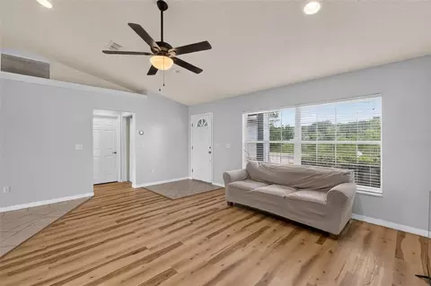 135 Juniper Loop, Ocala, FL 34480 photo 11