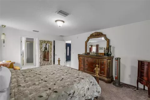 Bedroom - 5292 SW 115th Loop, Ocala, FL 34476 photo 4 of 10