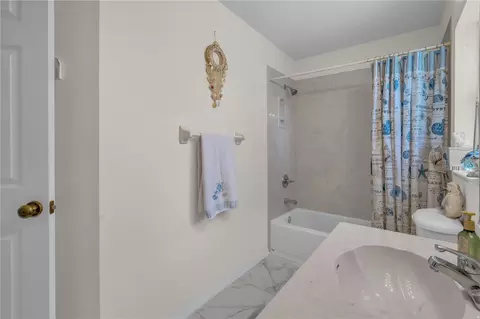 Bath - 5292 SW 115th Loop, Ocala, FL 34476 photo 3 of 3