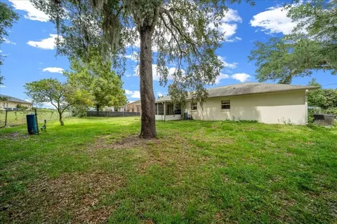 Exterior - 9 Pine Circle Run, Ocala, FL 34472 photo 4 of 5