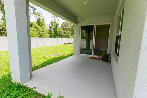 Exterior - 6747 SE 3rd Loop, Ocala, FL 34472 photo 3 of 7