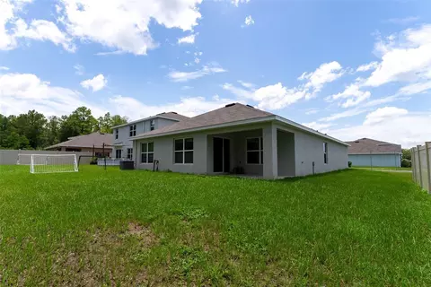 Exterior - 6747 SE 3rd Loop, Ocala, FL 34472 photo 5 of 7