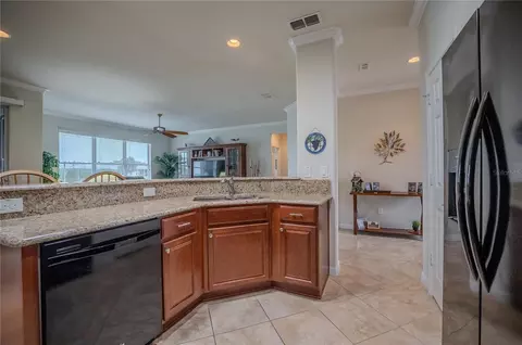 Kitchen - 9160 SW 70th Loop, Ocala, FL 34481 photo 5 of 5