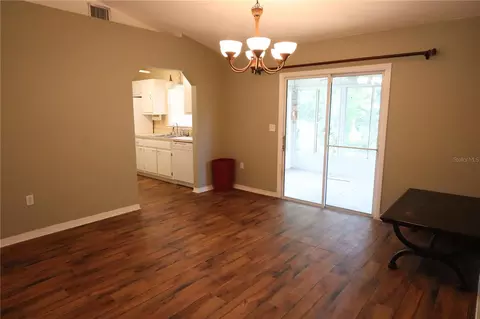 Living - 8 Hemlock Ter, Ocala, FL 34472 photo 1 of 3