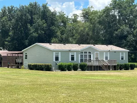 11949 SE Highway 464, Ocklawaha, FL 32179