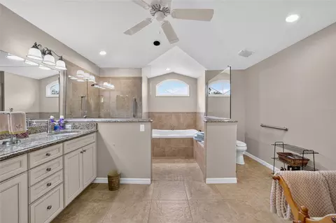 Bath - 2319 SE 30th St, Ocala, FL 34471 photo 1 of 4