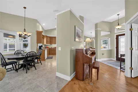 Entry Way - 2319 SE 30th St, Ocala, FL 34471 photo 3 of 6