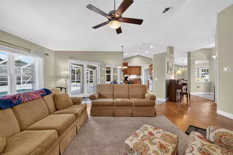 Living - 2319 SE 30th St, Ocala, FL 34471 photo 5 of 7