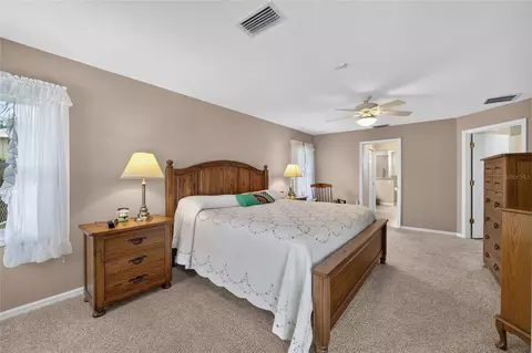 Bedroom - 2319 SE 30th St, Ocala, FL 34471 photo 4 of 8