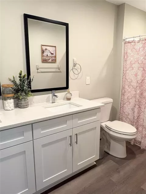 Bath - 6486 SW 129th St, Ocala, FL 34473 photo 1 of 4