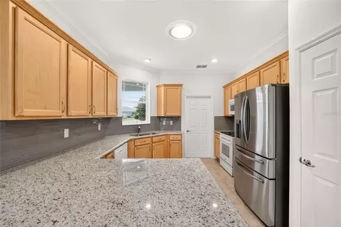 Kitchen - 7935 SW 89th Ter, Ocala, FL 34481 photo 2 of 6