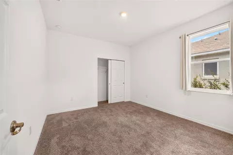 Bedroom - 7935 SW 89th Ter, Ocala, FL 34481 photo 5 of 6