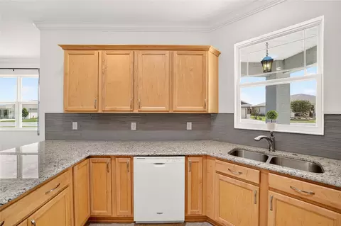 Kitchen - 7935 SW 89th Ter, Ocala, FL 34481 photo 5 of 6