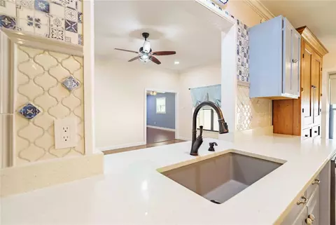 Kitchen - 4418 NE 4th St, Ocala, FL 34470 photo 4 of 6