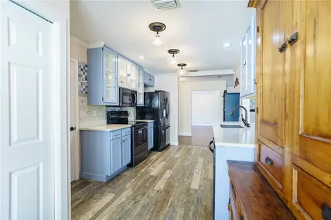 Kitchen - 4418 NE 4th St, Ocala, FL 34470 photo 6 of 6