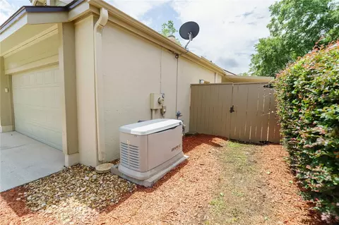 Exterior - 4418 NE 4th St, Ocala, FL 34470 photo 8 of 8
