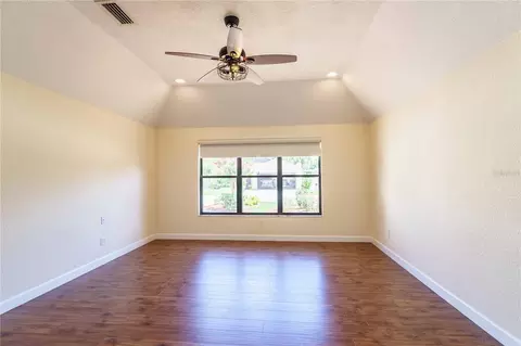 Living - 4418 NE 4th St, Ocala, FL 34470 photo 3 of 14