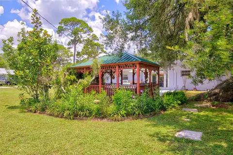 Exterior - 20934 Third Ave, Dunnellon, FL 34431 photo 8 of 16