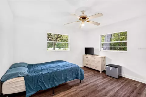 Bedroom - 20934 Third Ave, Dunnellon, FL 34431 photo 4 of 5