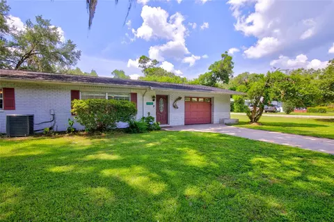 Exterior - 20934 Third Ave, Dunnellon, FL 34431 photo 5 of 16