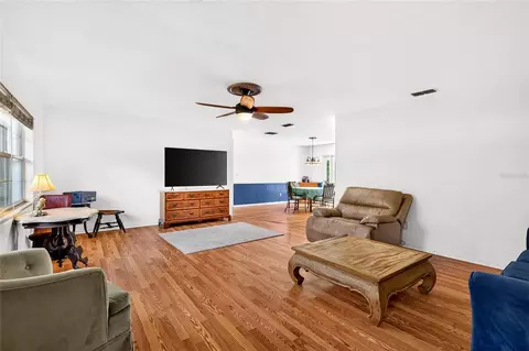 Living - 20934 Third Ave, Dunnellon, FL 34431 photo 1 of 3