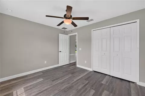 Bedroom - 7 Willow Run Dr, Ocala, FL 34472 photo 5 of 7