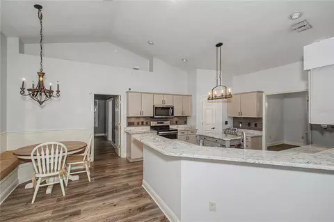 Kitchen - 5045 SW 2nd Ave, Ocala, FL 34471 photo 1 of 7