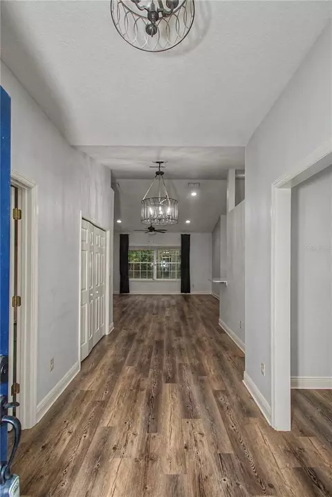 Entry Way - 5045 SW 2nd Ave, Ocala, FL 34471 photo 6 of 6