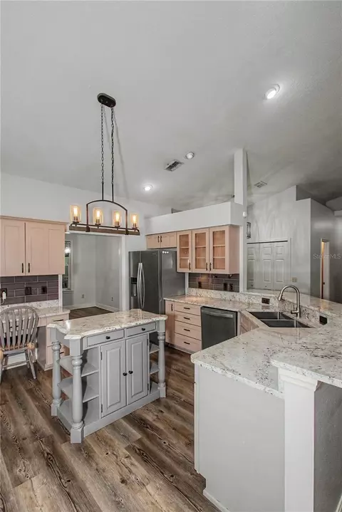 Kitchen - 5045 SW 2nd Ave, Ocala, FL 34471 photo 7 of 7