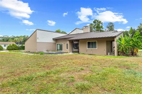 Exterior - 3261 SE 41st Pl, Ocala, FL 34480 photo 2 of 6