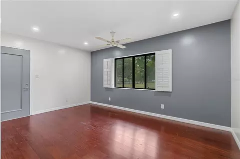 Living - 3261 SE 41st Pl, Ocala, FL 34480 photo 6 of 8