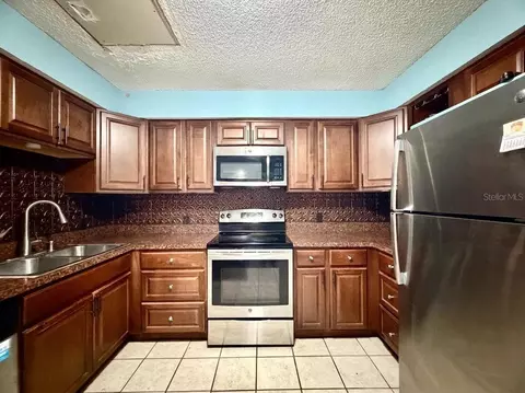 Kitchen - 4263 Weldon Ave, Spring Hill, FL 34609 photo 3 of 3