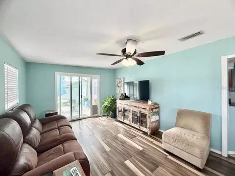 Living - 4263 Weldon Ave, Spring Hill, FL 34609 photo 6 of 6