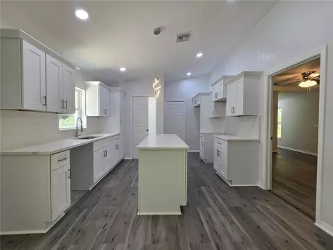 Kitchen - 11 Sequoia Loop Pl, Ocklawaha, FL 32179 photo 1 of 5