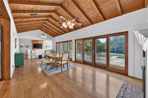 Dining - 1311 SE 17th Ave, Ocala, FL 34471 photo 4 of 5