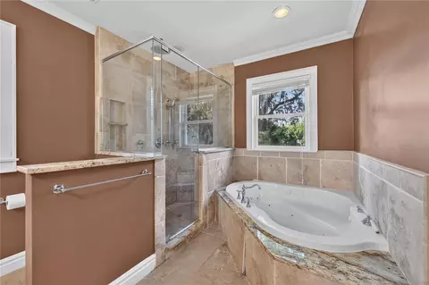 Bath - 1311 SE 17th Ave, Ocala, FL 34471 photo 3 of 9