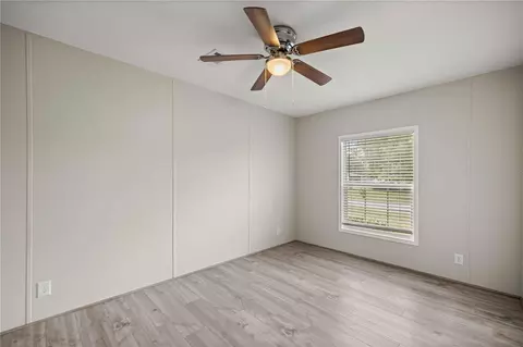 Bedroom - 122 SE 70th Cir, Ocala, FL 34472 photo 8 of 8