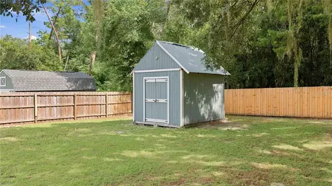Exterior - 122 SE 70th Cir, Ocala, FL 34472 photo 5 of 6