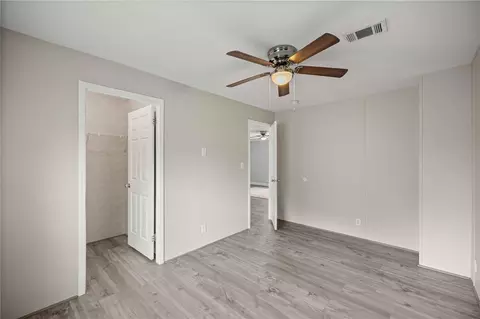 Bedroom - 122 SE 70th Cir, Ocala, FL 34472 photo 7 of 8