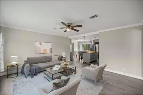 Living - 122 SE 70th Cir, Ocala, FL 34472 photo 1 of 2