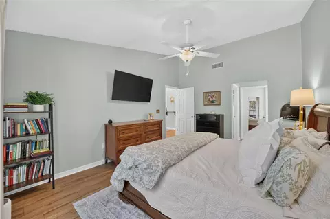 Bedroom - 2429 SE 18th Cir, Ocala, FL 34471 photo 2 of 4