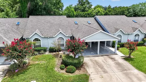 View/Area - 2429 SE 18th Cir, Ocala, FL 34471 photo 2 of 8