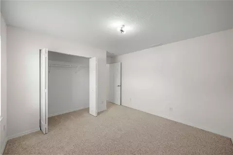 Bedroom - 4949 SW 109th Loop, Ocala, FL 34476 photo 8 of 8