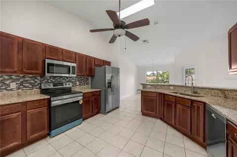 Kitchen - 4949 SW 109th Loop, Ocala, FL 34476 photo 1 of 2