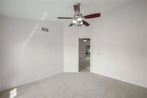 Bedroom - 4949 SW 109th Loop, Ocala, FL 34476 photo 2 of 8