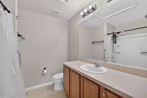 Bath - 4908 SW 45th Cir, Ocala, FL 34474 photo 3 of 6